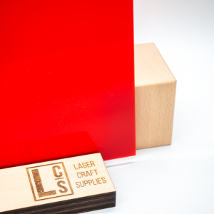 Acrylique coulé - rouge