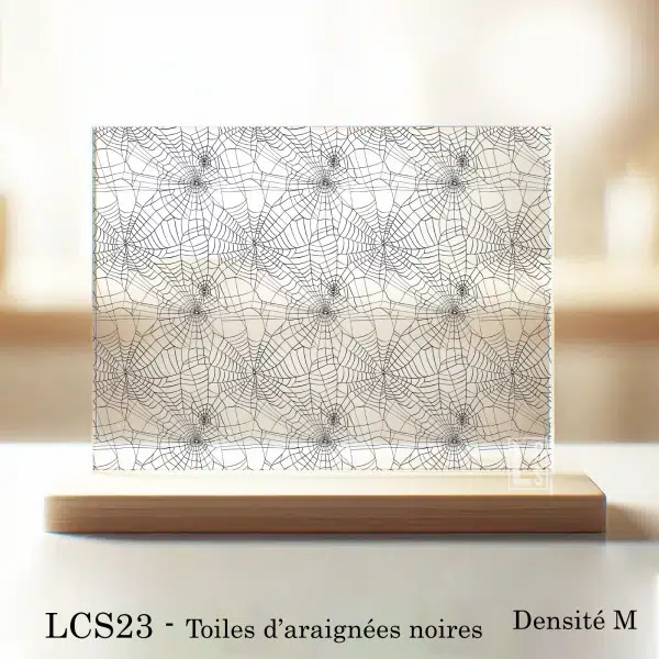 LCS23 - Toiles d'araignées noires