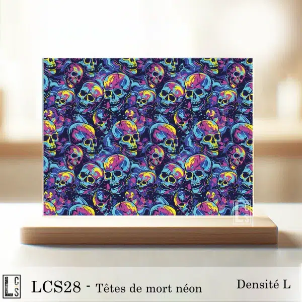 LCS28 - Têtes de mort néon