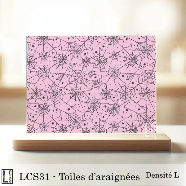 LCS31 - Toiles d'araignées fond rose